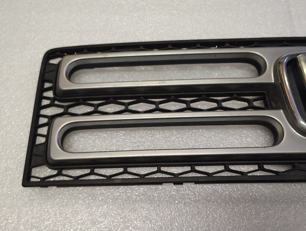 2008 Honda Ridgeline Front Grille Grill 71100-SJC-A000