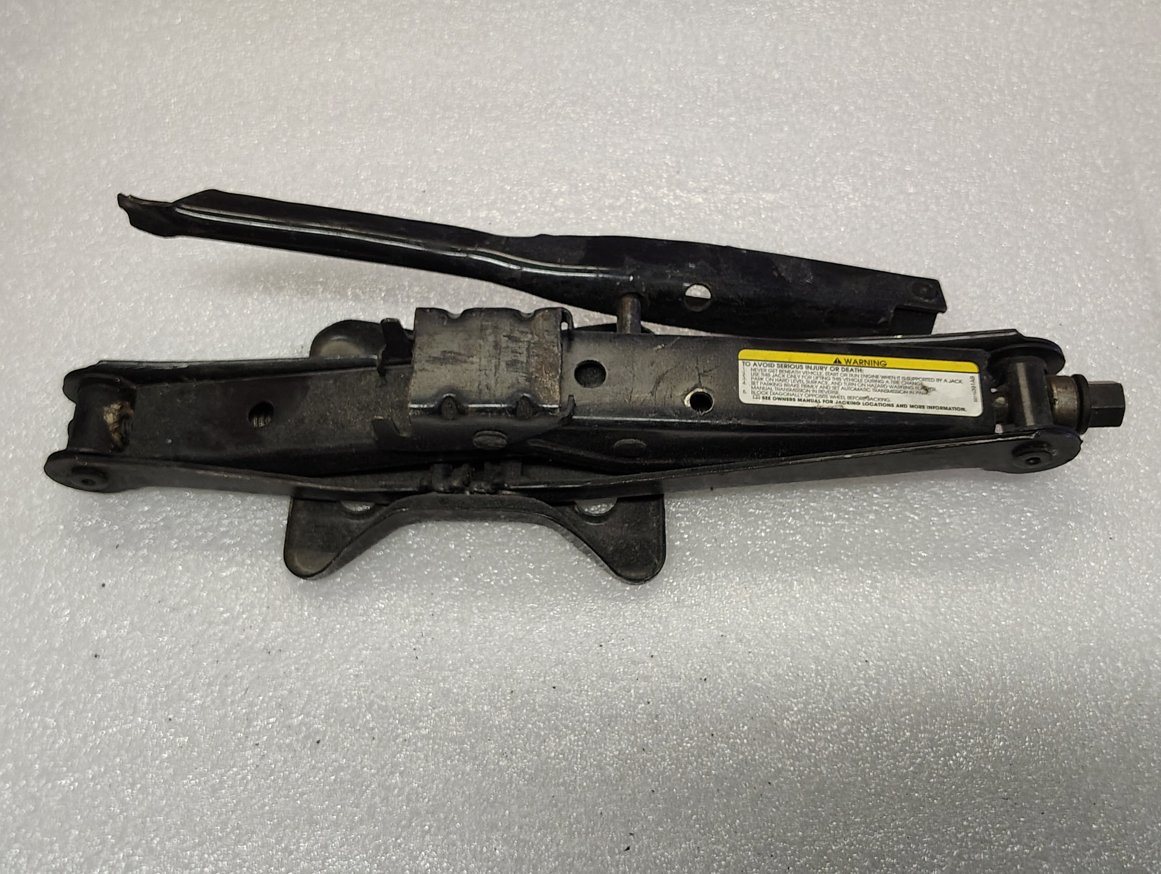 2001 - 2007 Dodge Grand Caravan Emergency Jack & Tool Set (OEM) 04860610AB
